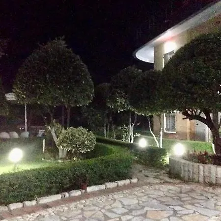 Sun House Villa Vlore 0*,  Albania